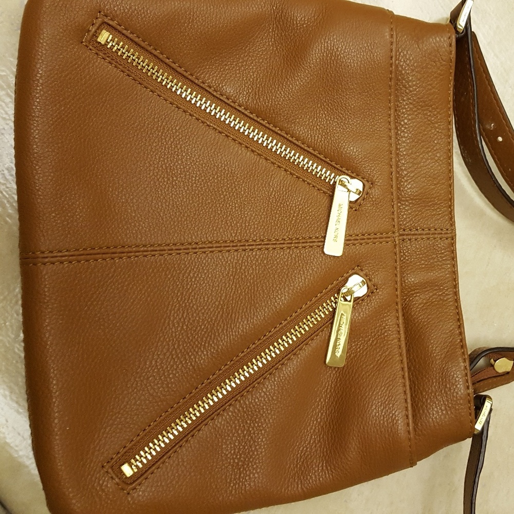 Michael Kors shoulder handbag